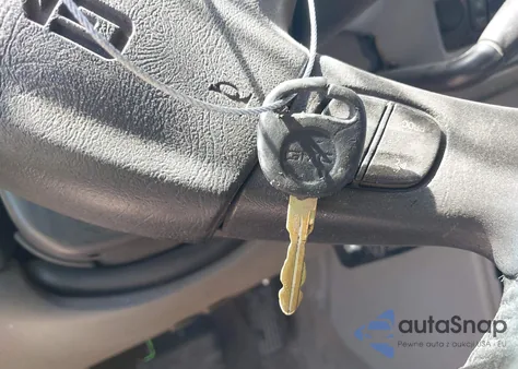 2005 GMC Sierra 2500Hd Slt from USA, damaged, VIN 1GTHK232X5F943779